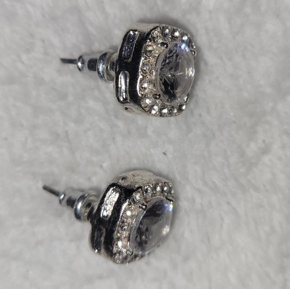 Cubic zirconia earrings - Picture 2 of 4